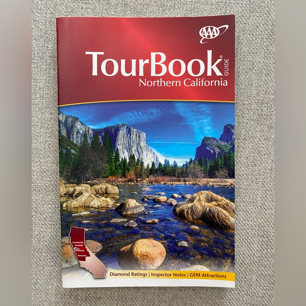 🎀 5 for $25 🎀
3 Tourbooks AAA North Carolina, South Carolina, Texas - Picture 4 of 4